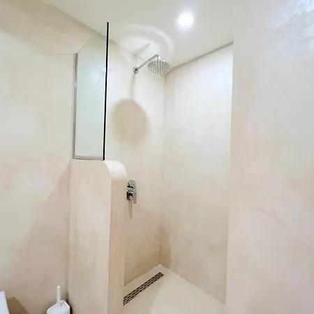 Smart - Cave By The Sea *