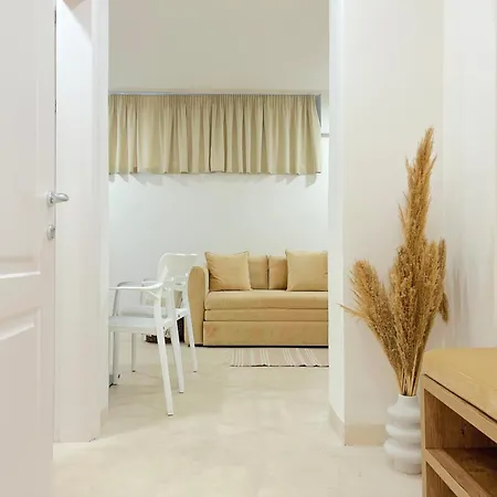 Smart - Cave By The Sea Apartament *