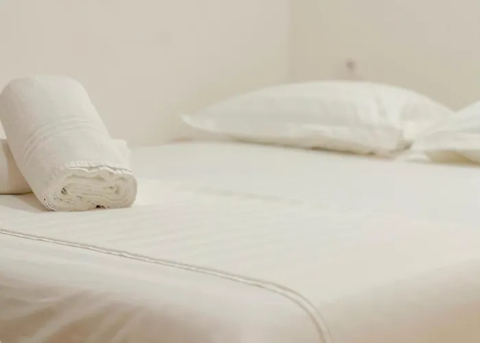 Smart - Cave By The Sea *