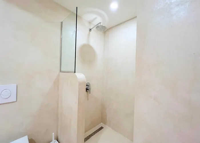 Smart - Cave By The Sea *