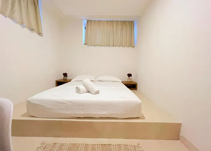 Smart - Cave By The Sea Apartmán *